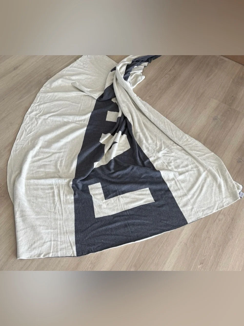 NEW “LAKE” Graphic Blanket Throw in Black and Cream